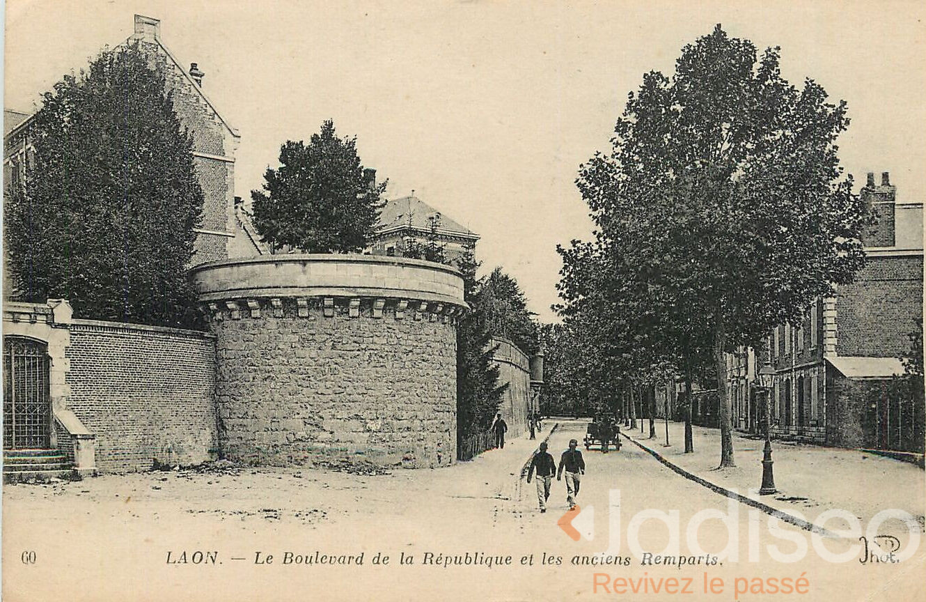 Le Boulevard de la république